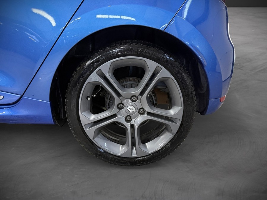 RENAULT d'occasion CLIO IV 1.2 TCE 120 GT EDC AUTO de 2014