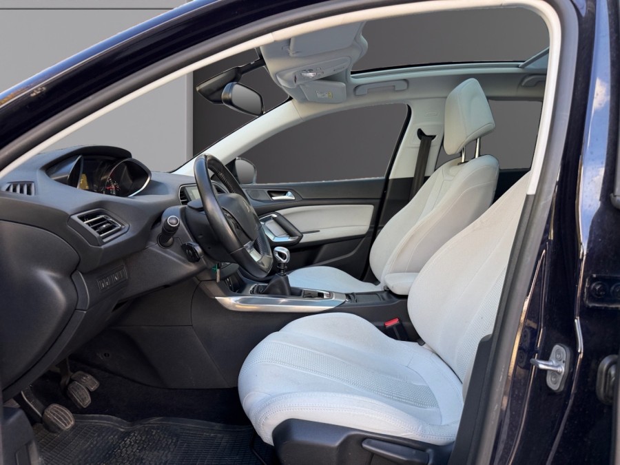 PEUGEOT d'occasion 308 1.2 Puretech 130ch Allure S&S 5p de 2016