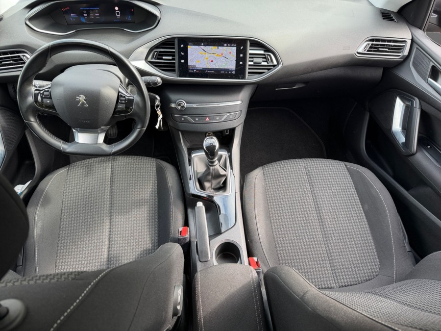 PEUGEOT d'occasion 308 1.2 PureTech 110ch S&S Active 6cv de 2021 Lyon