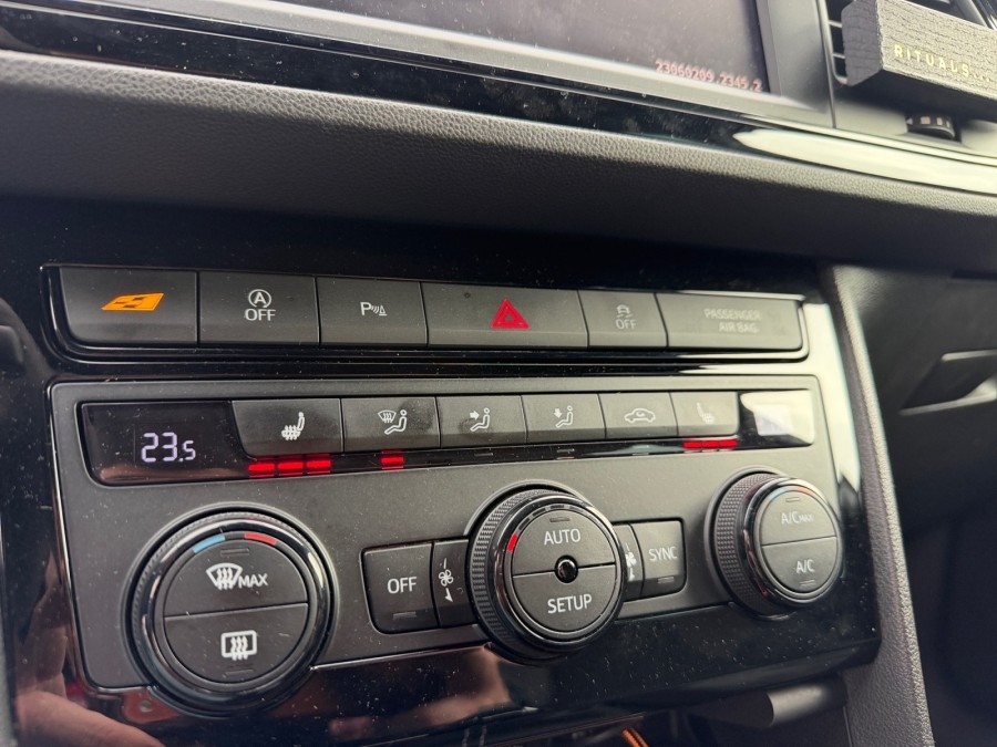 SEAT d'occasion LEON 2.0 TSI 290ch Cupra DSG7 de 2019 Pontarlier (25)﻿