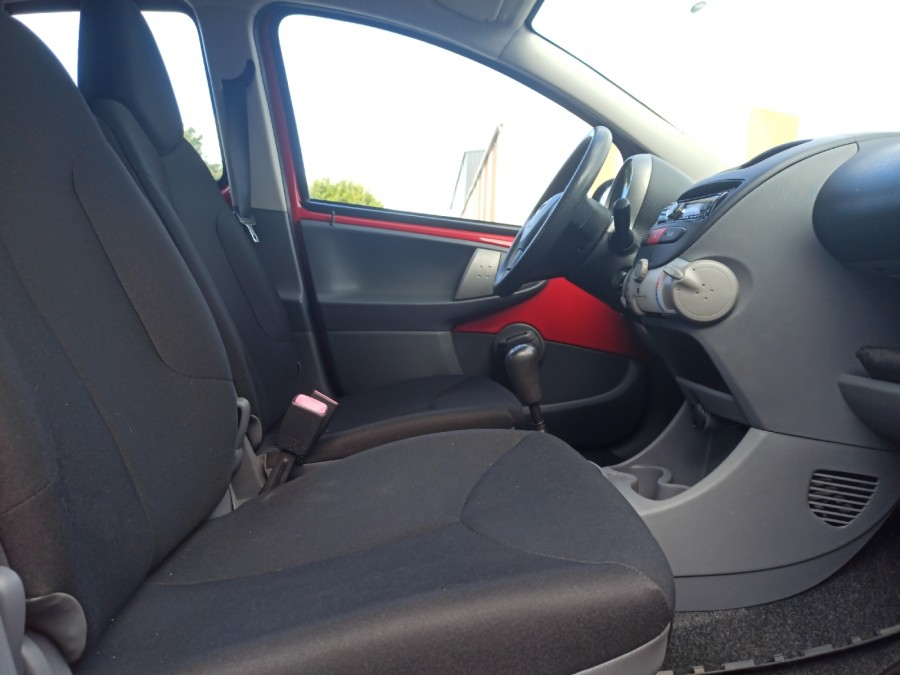 TOYOTA d'occasion AYGO 1.0 VVT-i 68 5P de 2009 Brest (29)﻿