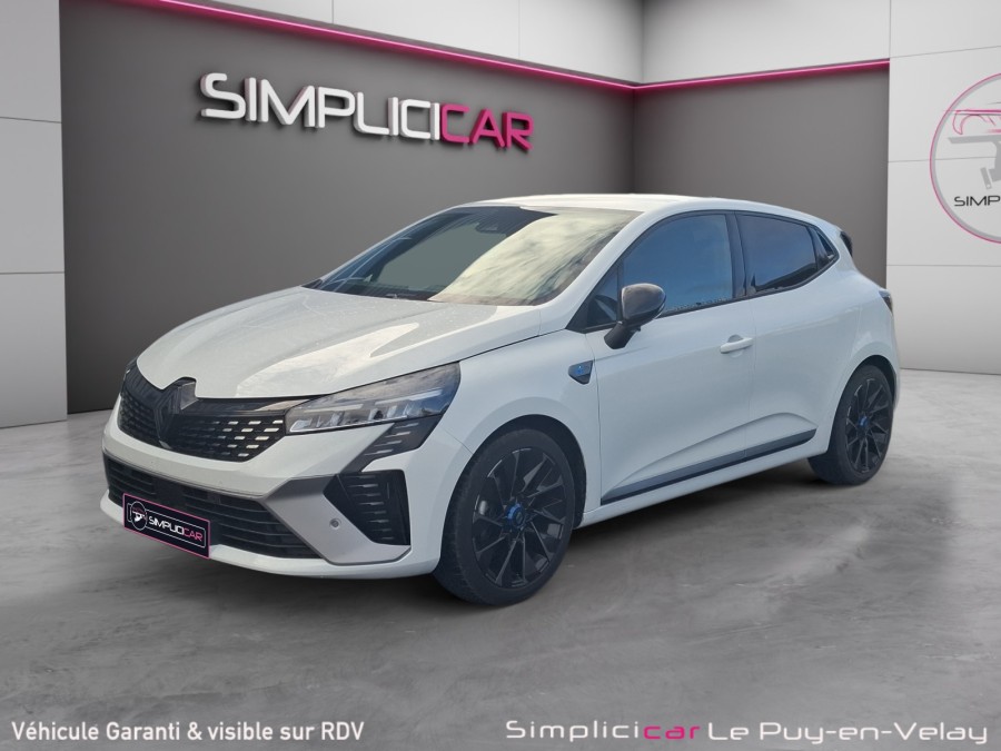 RENAULT d'occasion CLIO 1.6 E-TECH 145ch ESPRIT ALPINE de 2024 Le Puy