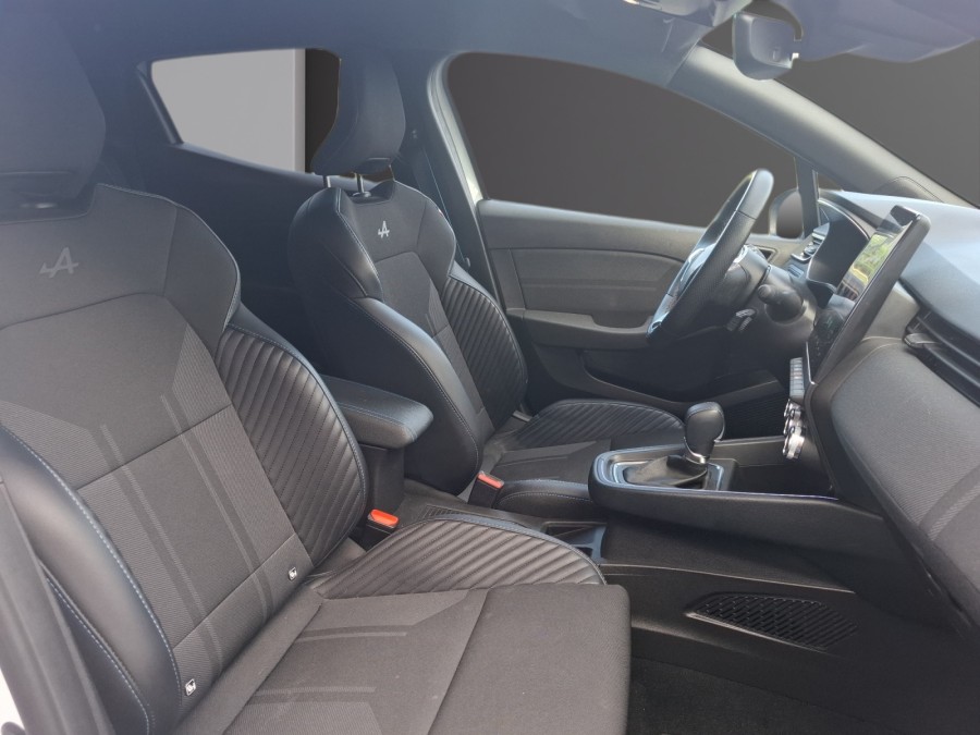 RENAULT d'occasion CLIO 1.6 E-TECH 145ch ESPRIT ALPINE de 2024 Le Puy