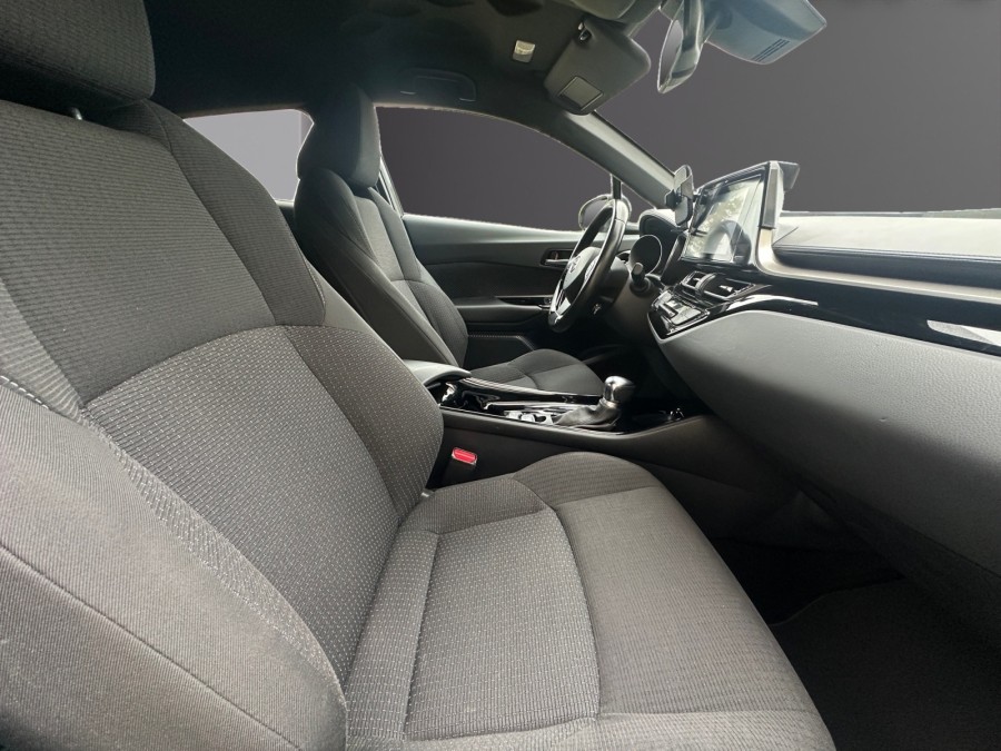 TOYOTA d'occasion CHR 1.8 HYBRIDE 122H DYNAMIC de 2019 Coeur