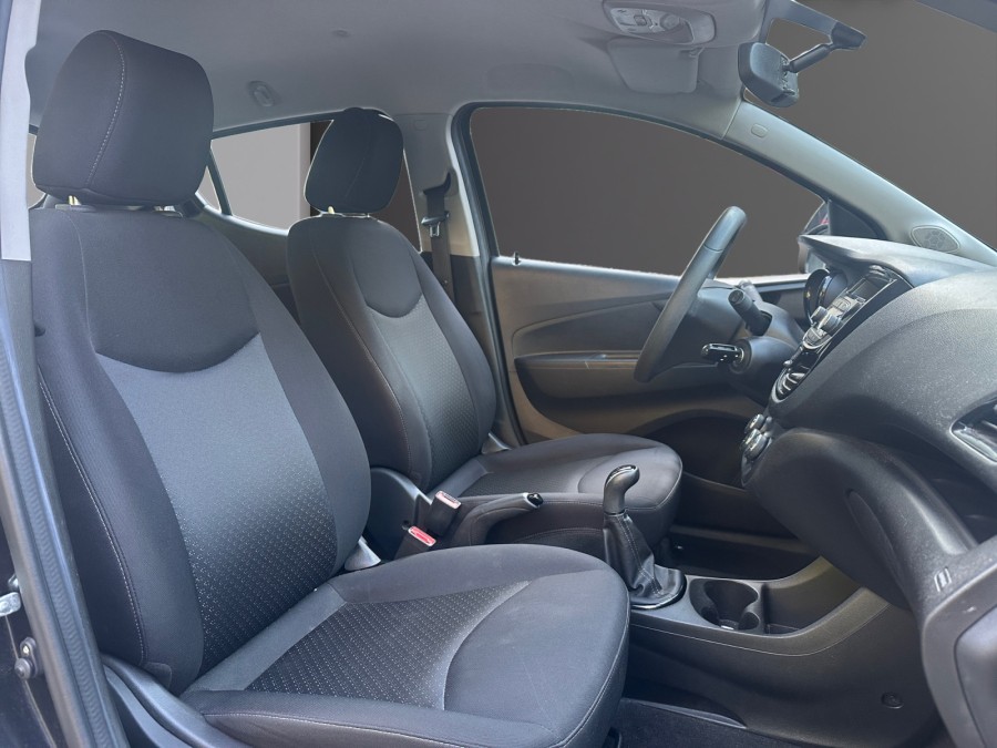 OPEL d'occasion KARL 1.0 75 ESSENTIA de 2015 Vienne (38)﻿