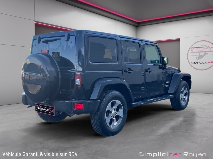 JEEP d'occasion WRANGLER UNLIMITED 2.8 CRD 200 SPORT BA de 2018 Royan