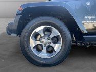 JEEP d'occasion WRANGLER UNLIMITED 2.8 CRD 200 SPORT BA de 2018 Royan