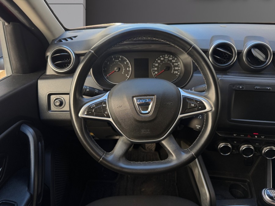 DACIA d'occasion DUSTER 1.5 BLUE DCI 115 PRESTIGE de 2021 Nîmes (30)﻿