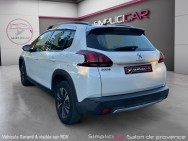 PEUGEOT d'occasion 2008 1.6 BLUE HDI 120 ALLURE de 2018 Salon de