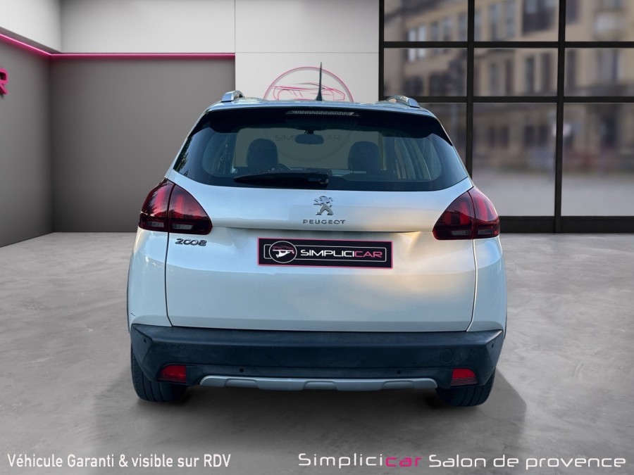 PEUGEOT d'occasion 2008 1.6 BLUE HDI 120 ALLURE de 2018 Salon de