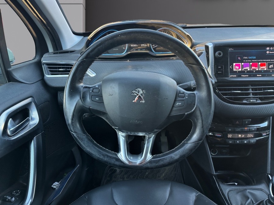 PEUGEOT d'occasion 2008 1.6 BLUE HDI 120 ALLURE de 2018 Salon de