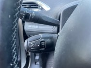 PEUGEOT d'occasion 2008 1.6 BLUE HDI 120 ALLURE de 2018 Salon de
