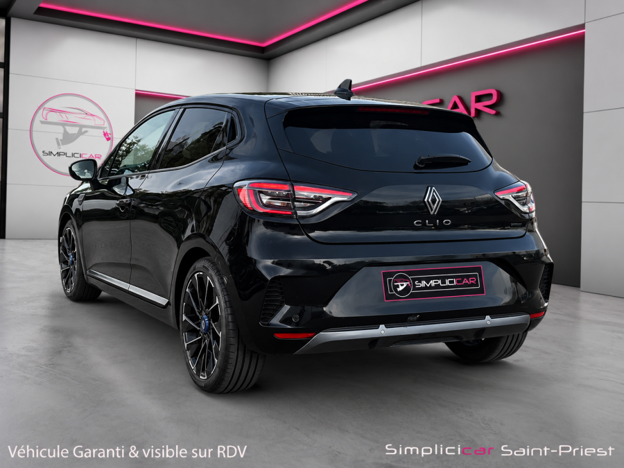 RENAULT d'occasion CLIO V 1.6 E TECH 145 AUTO de 2023 Lyon St Priest