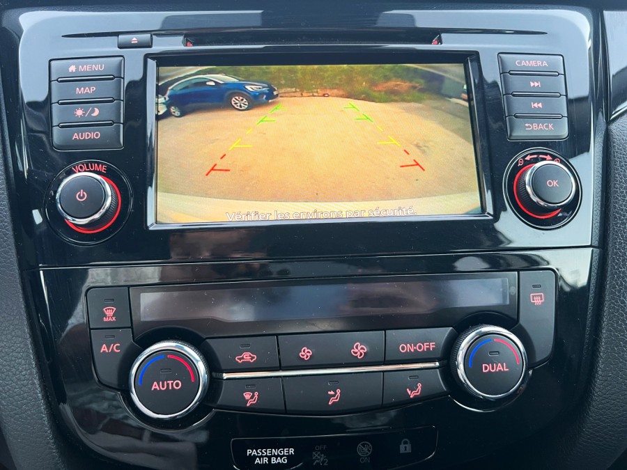NISSAN d'occasion QASHQAI II 1.3 DIG T 140 ACENTA de 2019 Reunion