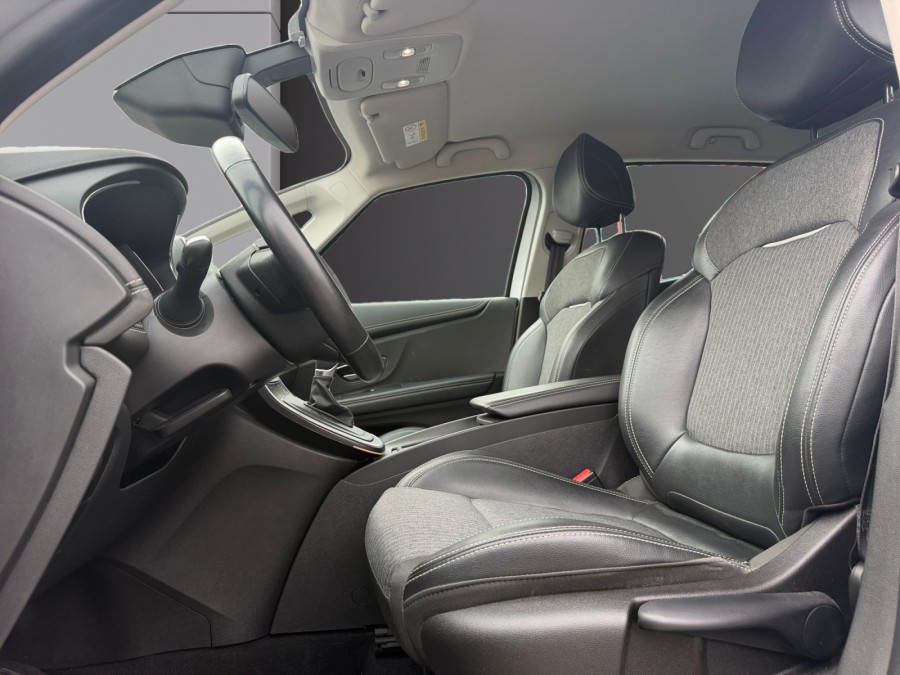 RENAULT d'occasion SCENIC 1.3 TCe 140ch Techno EDC 7 places de 2022