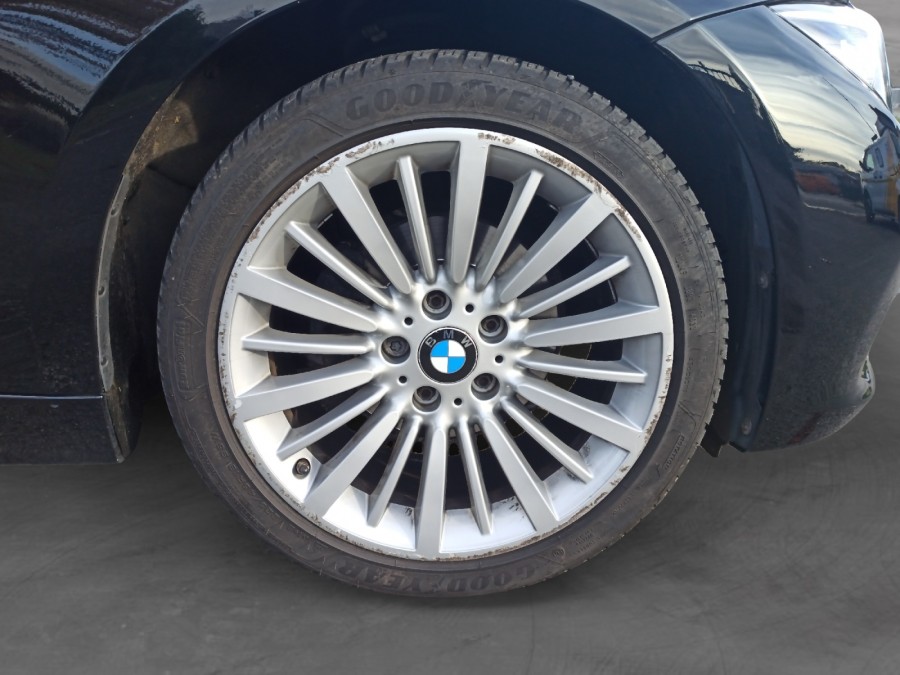 BMW d'occasion SERIE 3 TOURING 318I 136 LUXURY de 2017 Brest (29)﻿