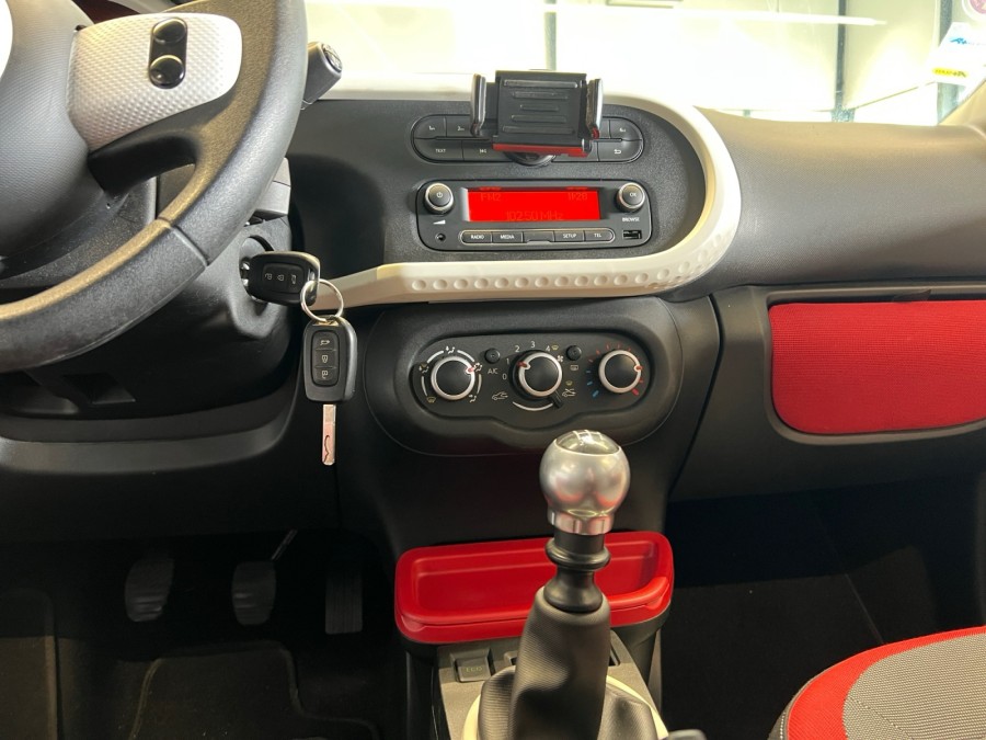 RENAULT d'occasion TWINGO III 0.9 TCE 90 ENERGY LA PARISIENNE de 2018
