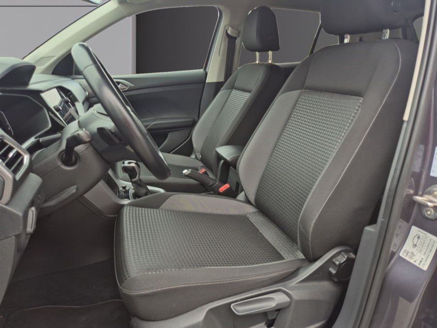 VOLKSWAGEN d'occasion T-CROSS 1.0 TSI 110ch Active DSG7 de 2022 Royan