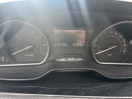 PEUGEOT d'occasion 208 1.2 PureTech 82ch Style 5p de 2017 Cannes (06)﻿
