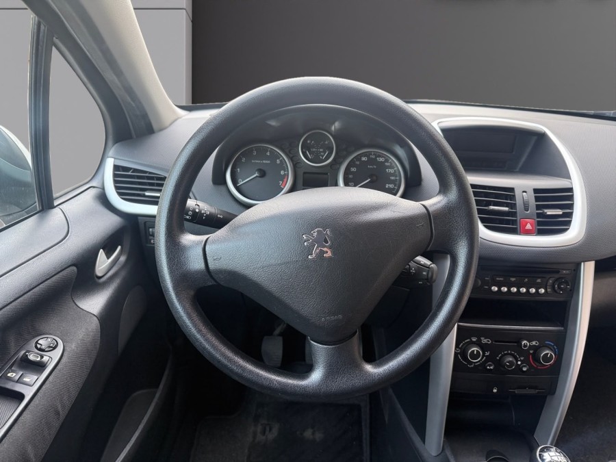 PEUGEOT d'occasion 207 1.4E ACCESS de 2014 Nice (06)﻿