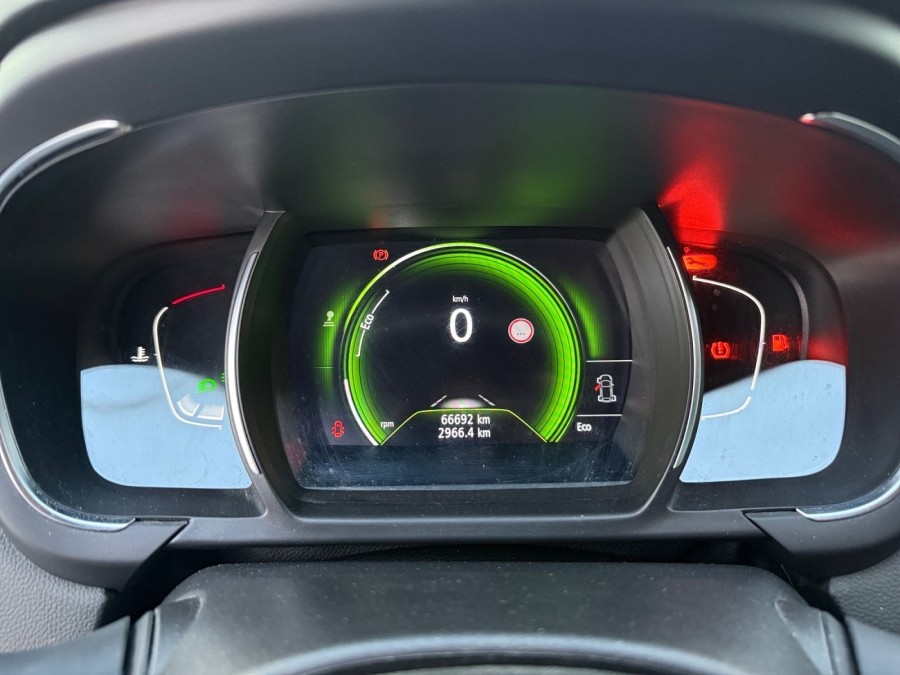 RENAULT d'occasion SCENIC 1.6 DCI 130 Intens de 2019 Soissons (02)﻿
