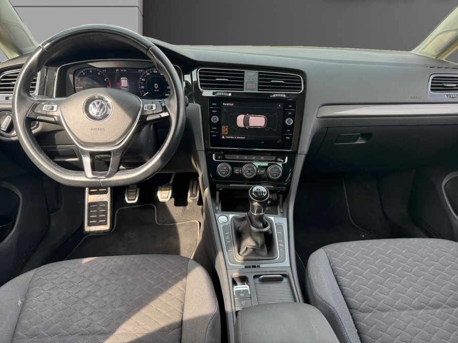 VOLKSWAGEN d'occasion GOLF VII 1 TSI 115 CONNECT de 2019 La Ciotat