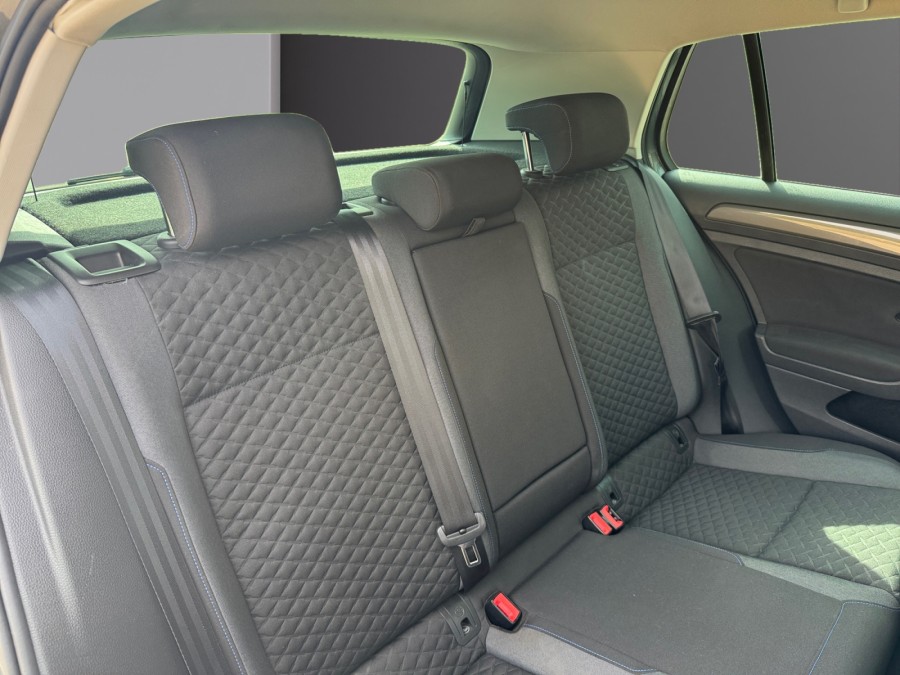 VOLKSWAGEN d'occasion GOLF VII 1 TSI 115 CONNECT de 2019 La Ciotat