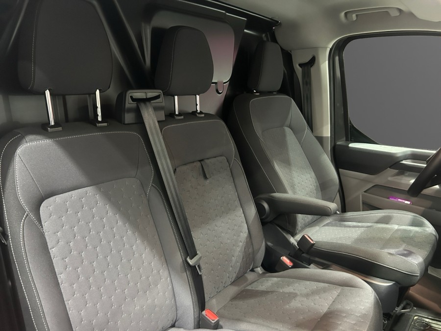 FORD d'occasion TRANSIT 320 L1H1 2.0 ECOBLUE 136 LIMITED 4X4 BA de