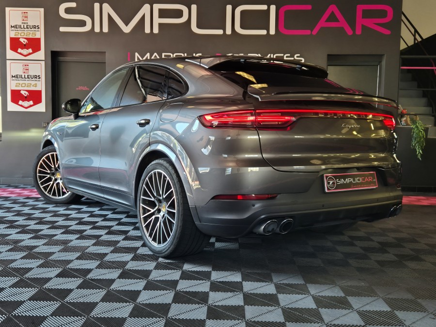 PORSCHE d'occasion CAYENNE 3.0 V6 E-HYBRID COUPE de 2020 Aix Les