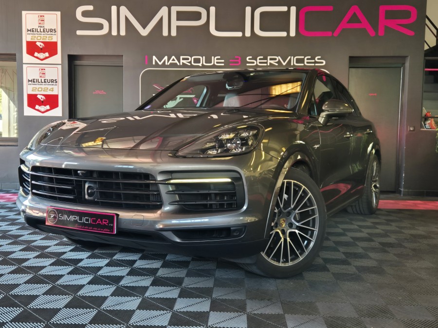 PORSCHE d'occasion CAYENNE 3.0 V6 E-HYBRID COUPE de 2020 Aix Les