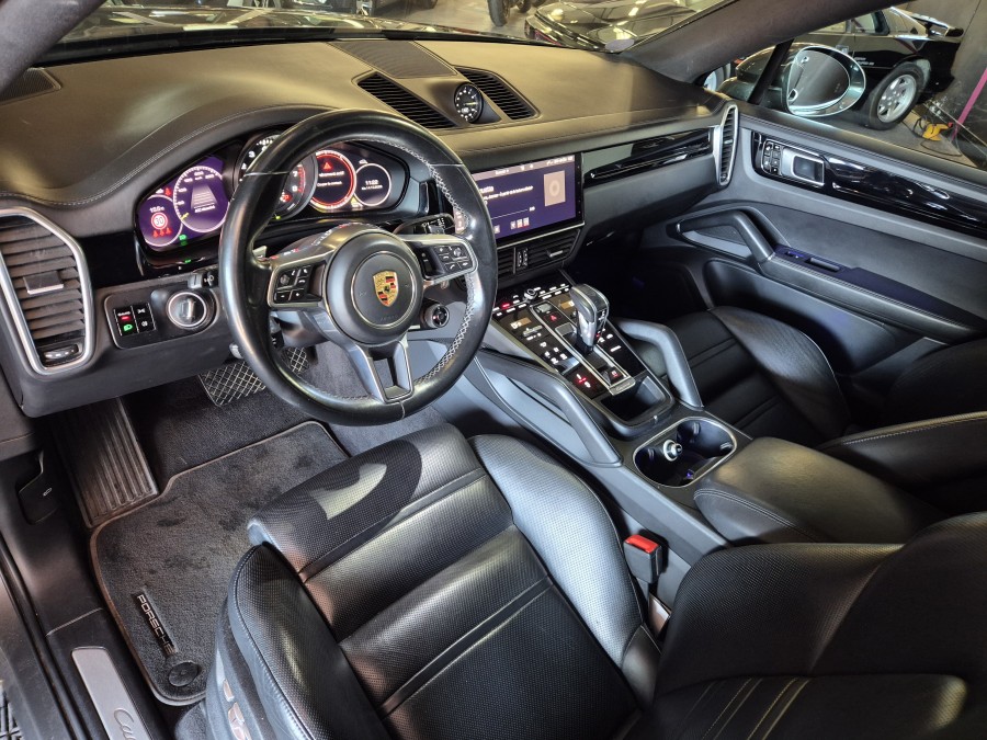 PORSCHE d'occasion CAYENNE 3.0 V6 E-HYBRID COUPE de 2020 Aix Les