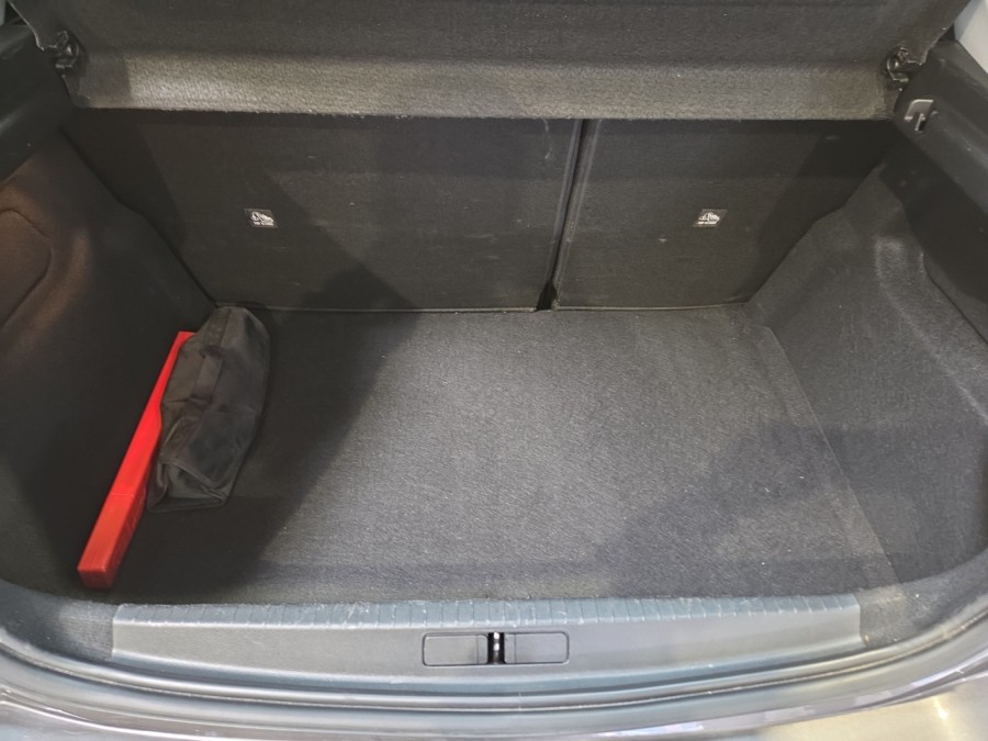 OPEL d'occasion CORSA 1.5 D 100 EDITION BUSINESS de 2020 Le Havre