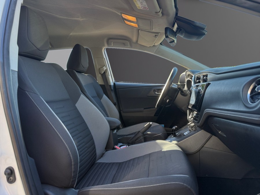TOYOTA d'occasion AURIS 136H DESIGN de 2018 Carcassonne (11)﻿