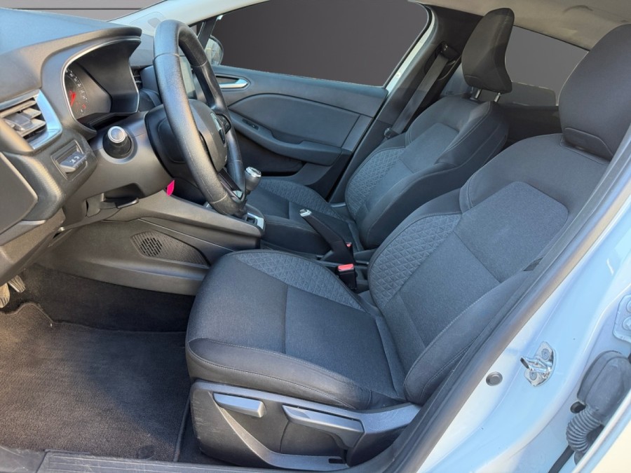 RENAULT d'occasion CLIO 1.5 BLUE DCI 85 BUSINESS de 2020 Andrezieux