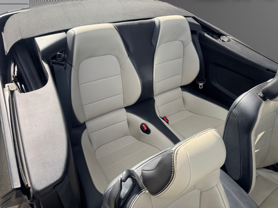 FORD d'occasion MUSTANG FASTBACK 5.0 V8 421 GT BA de 2017 Vannes (56)﻿