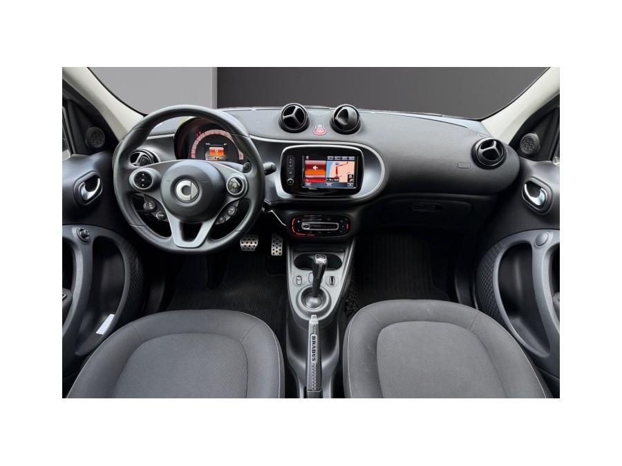 SMART d'occasion FORFOUR 90ch Brabus style twinamic de 2017 Champigny