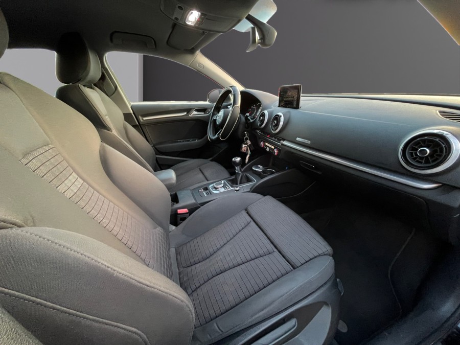 AUDI d'occasion A3 1.6 TDI 110ch Business line de 2017 Limoges (87)﻿
