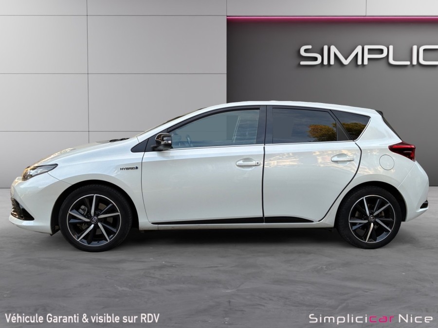 TOYOTA d'occasion AURIS 136h Collection de 2018 Nice (06)﻿