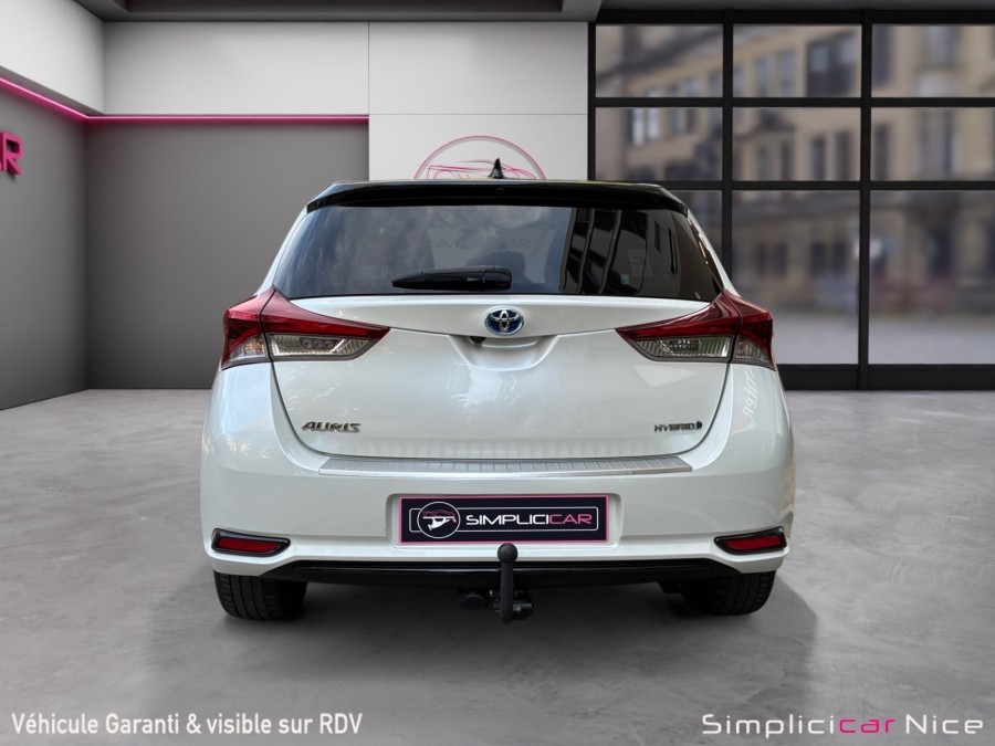 TOYOTA d'occasion AURIS 136h Collection de 2018 Nice (06)﻿
