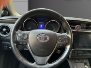 TOYOTA d'occasion AURIS 136h Collection de 2018 Nice (06)﻿