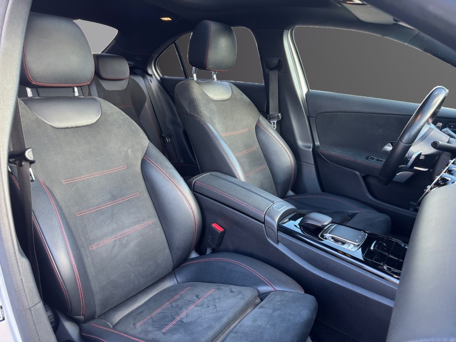 MERCEDES d'occasion A 180 d 116ch AMG Line 7G-DCT de 2019 Orleans