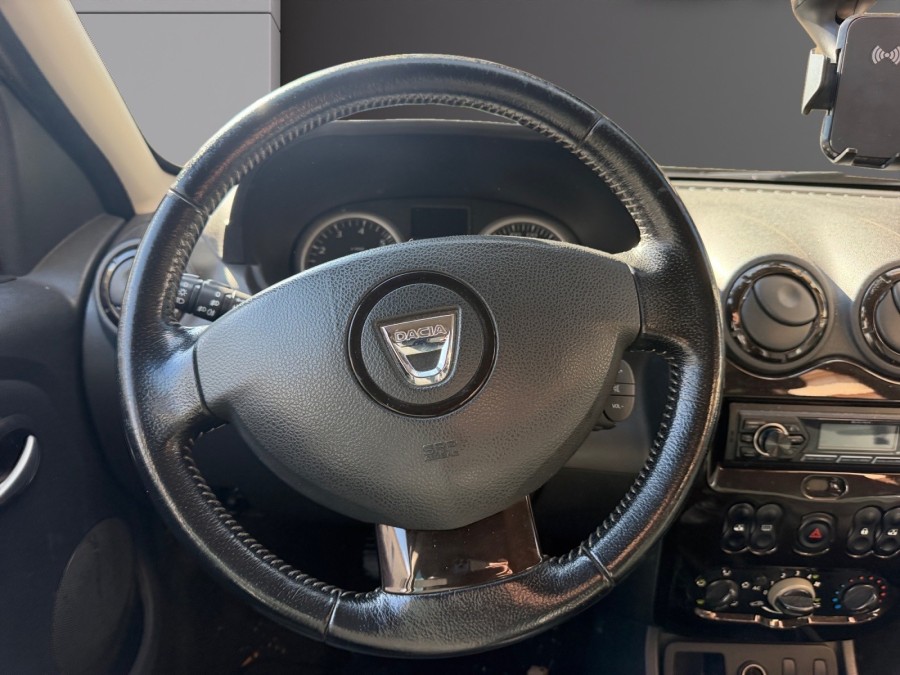 DACIA d'occasion DUSTER 1.5 DCI 110 FAP 4X2 AMBIANCE de 2011 Cannes