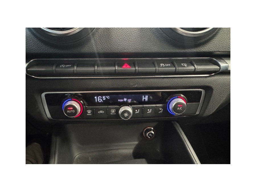 AUDI d'occasion A3 1.6 TDI 110 ATTRACTION de 2015 Paris 15 (75)﻿