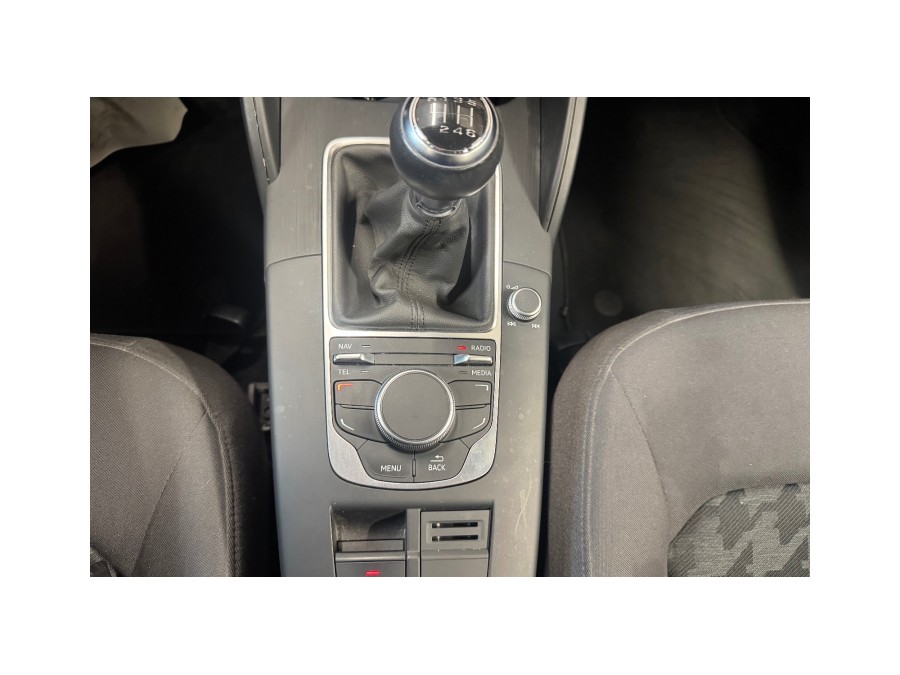 AUDI d'occasion A3 1.6 TDI 110 ATTRACTION de 2015 Paris 15 (75)﻿