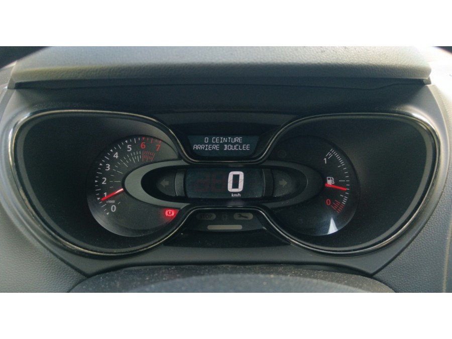 RENAULT d'occasion CAPTUR 1.2 TCe 120ch energy Intens de 2017 Reunion