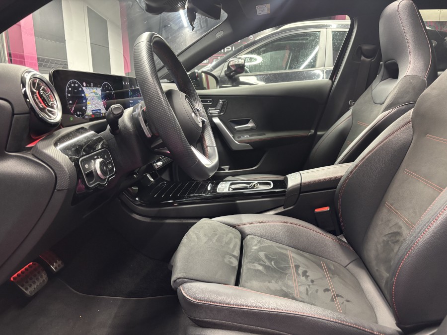 MERCEDES d'occasion A 200 163ch AMG Line 7G-DCT de 2024 Villebon Sur
