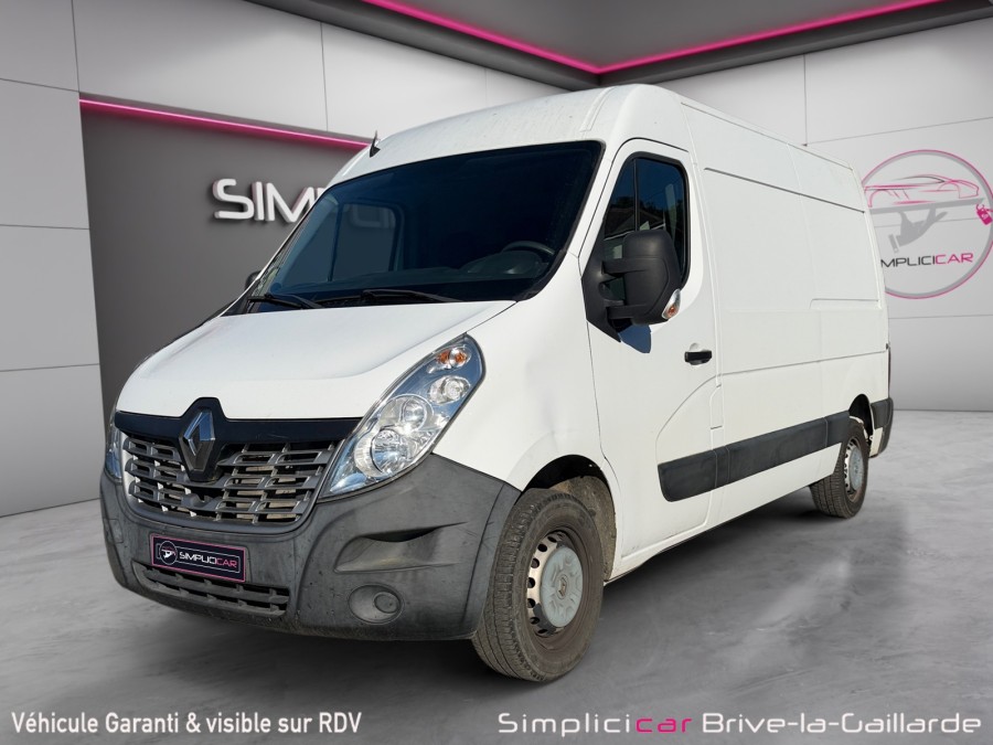 RENAULT d'occasion MASTER F3300 L2H2 2.3 dCi 135ch Confort Euro6 de