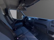 RENAULT d'occasion MASTER F3300 L2H2 2.3 dCi 135ch Confort Euro6 de