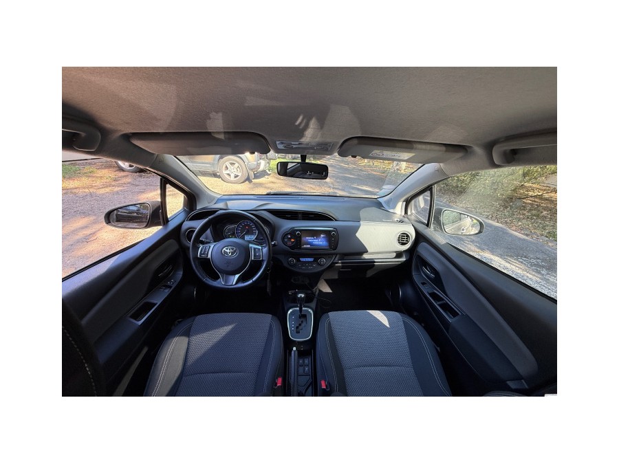 TOYOTA d'occasion YARIS III 1.5 HYBRIDE 100H BUSINESS CVT de 2015