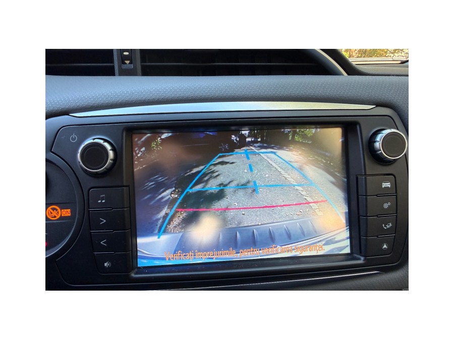 TOYOTA d'occasion YARIS III 1.5 HYBRIDE 100H BUSINESS CVT de 2015